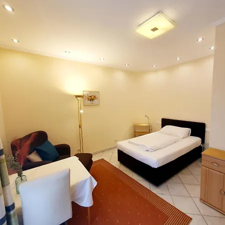Hotwagner 3*